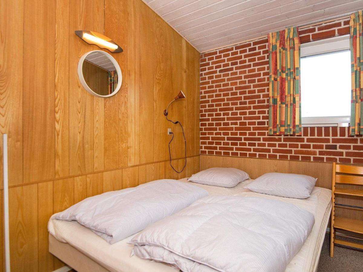 6 Person Holiday Home In Henne Хенне-Странн Экстерьер фото
